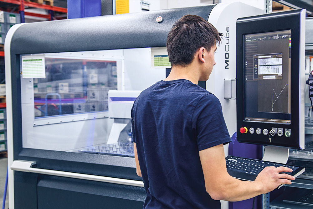 Mastercam_CIM-med_Maschine_Cad-Cam-Software